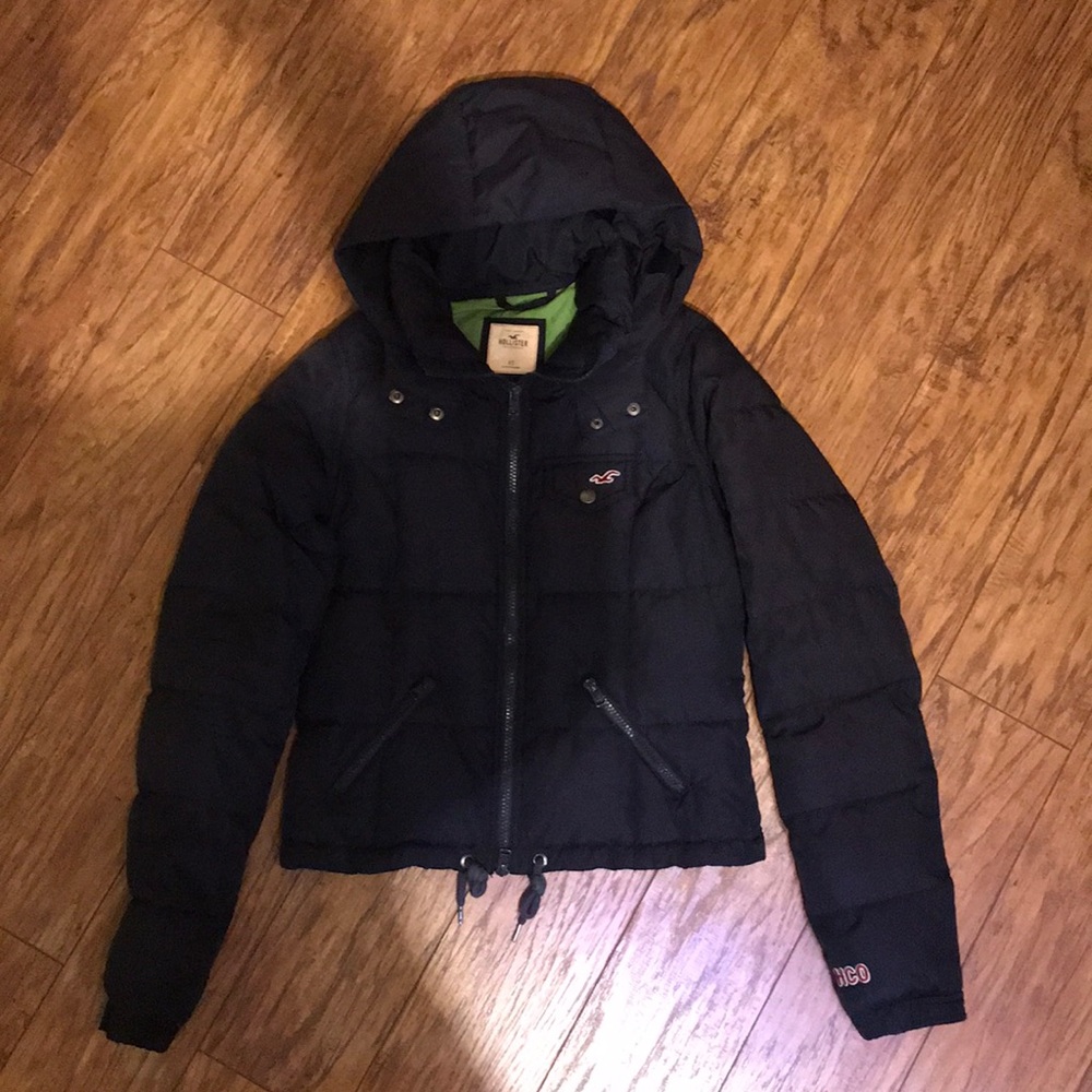 Hollister Puffer